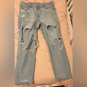 American Eagle striged ripped mom jeans, Size 14, high rise